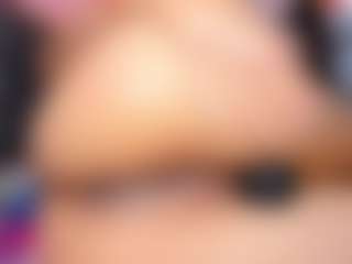 Live cam show with AMELIE - Camel Toe on Streamer API
