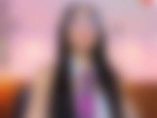 Live cam show with AMELIE - Shaved Pussy on Hubzter Live