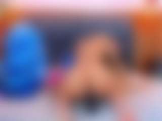 Live cam show with AMELIE - Bikini on xxxlivecams.org