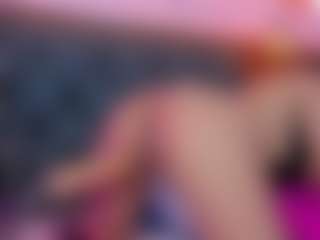 AMELIE's Live Sex Cam Show