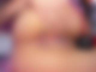 Live cam show with AMELIE - Camel Toe on Dolls Live