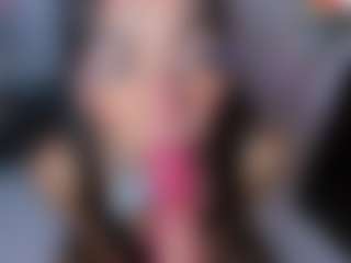 Live cam show with AMELIE - Camel Toe on livesuperchat.net