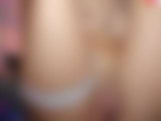 AMELIE's Live Sex Cam Show