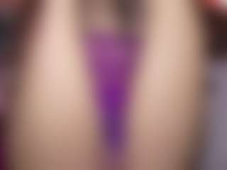 Live cam show with AMELIE - Skinny on parknlotfishbdy