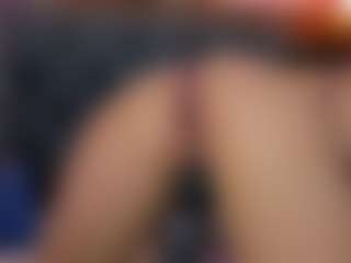 Live cam show with AMELIE - Twerk on hrnylive.com