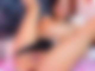 AMELIE's Live Sex Cam Show