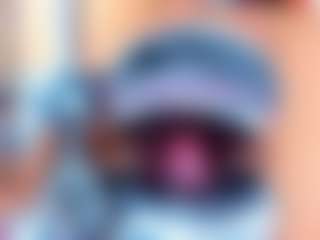 AMELIE's Live Sex Cam Show