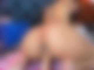 Live cam show with AMELIE - Foot Fetish on livesuperchat.net
