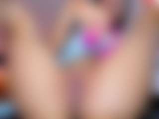Live cam show with AMELIE - Fuck Machine on Camsoda Late Night