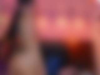 Live cam show with AMELIE - Small Tits on livesuperchat.net