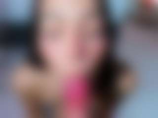 Live cam show with AMELIE - Solo on TeamSkeetLive