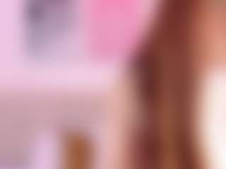 Live cam show with Chloe Ferreira - Erotic Dance on Camsoda