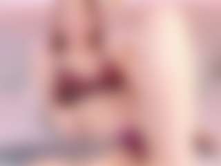 Live cam show with Chloe Ferreira - Skinny on xxxlivecams.org