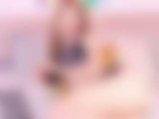 Live cam show with Chloe Ferreira - Handjob on Camsoda