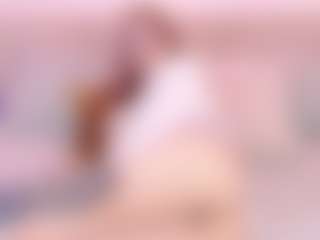 Live cam show with Chloe Ferreira - Red Hair Young Adult on StripNow