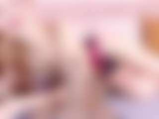 Live cam show with Chloe Ferreira - Amateur on Camsoda