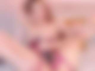 Live cam show with Chloe Ferreira - Skinny on Camming Site