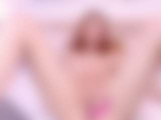 Live cam show with Chloe Ferreira - Fingering on Camsoda
