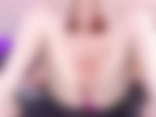 Chloe Ferreira's Live Sex Cam Show