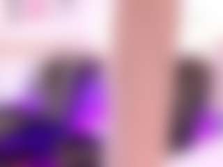 Live cam show with Chloe Ferreira - Small Tits on Soda Cam