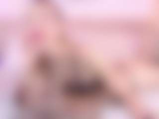 Live cam show with Chloe Ferreira - Red Hair Shaved Pussy on iamadamtest123.com