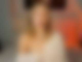 Lisa-Babe's Live Sex Cam Show
