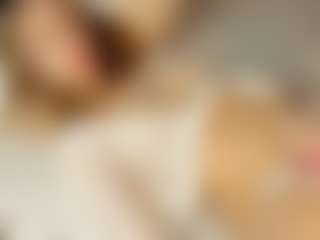 Live cam show with Lisa-Babe - Sexwebcam Blonde Hair on AdultVida.com