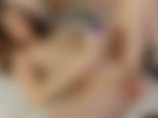 Lisa-Babe's Live Sex Cam Show
