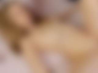 Lisa-Babe's Live Sex Cam Show