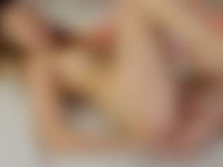 Lisa-Babe's Live Sex Cam Show