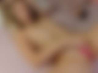 Live cam show with Lisa-Babe - Big Ass on CamClone