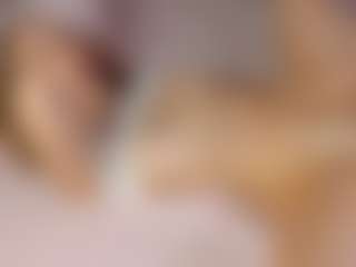 Live cam show with Lisa-Babe - Skinny Teen (18+) on CamwithHer