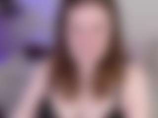Live cam show with Nancy-Sun - Striptease on Soda Cam