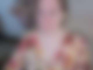 Live cam show with Nancy-Sun - Curvy Middle Aged on SinfulBabes