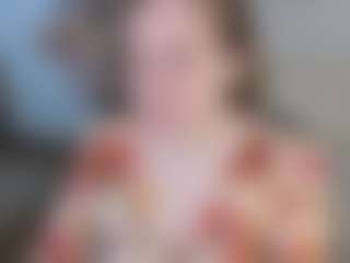 Live cam show with Nancy-Sun - Dildo on Uber Horny