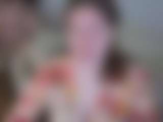 Live cam show with Nancy-Sun - Living Room on madthumbs
