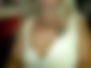 NikkiLeriche69's Live Sex Cam Show