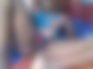Live cam show with squirtydol - Athletic on EXY