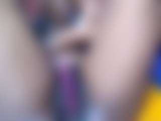 Live cam show with squirtydol - Ebony on Big Tits | united states