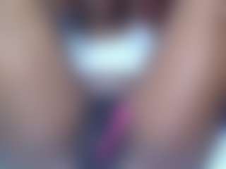 Live cam show with squirtydol - Ebony on CamClone | united states