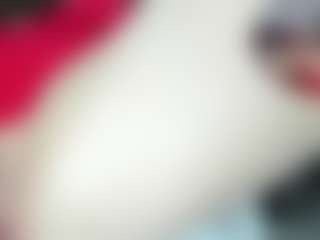 Live cam show with taamaraaa - Granny on CamwithHer