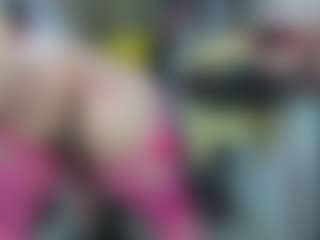 Live cam show with taamaraaa - Granny on studioflirtlive.com