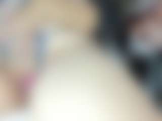 Live cam show with taamaraaa - Double Penetration on livesuperchat.net