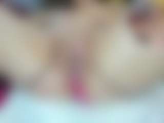 Live cam show with taamaraaa - Granny Blonde Hair on fapnchat