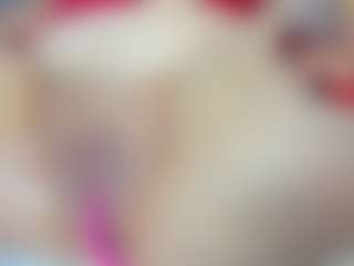 Live cam show with taamaraaa - Granny on Chatstar