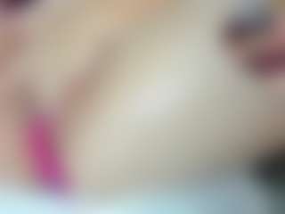 Live cam show with taamaraaa - Granny Dildo on Gym Cam Girls