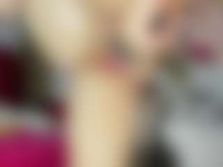 Live cam show with taamaraaa - Granny on camwithhim.com