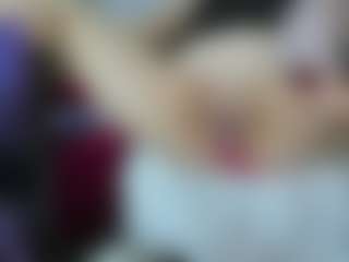Live cam show with taamaraaa - Striptease Granny on slutload