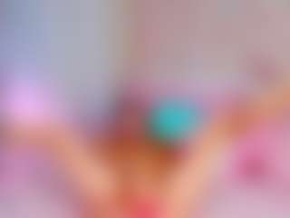 Live cam show with hikorii - Petite on Camsoda