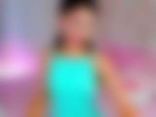 Live cam show with hikorii - Brown Eyes Teen (18+) on Camsoda